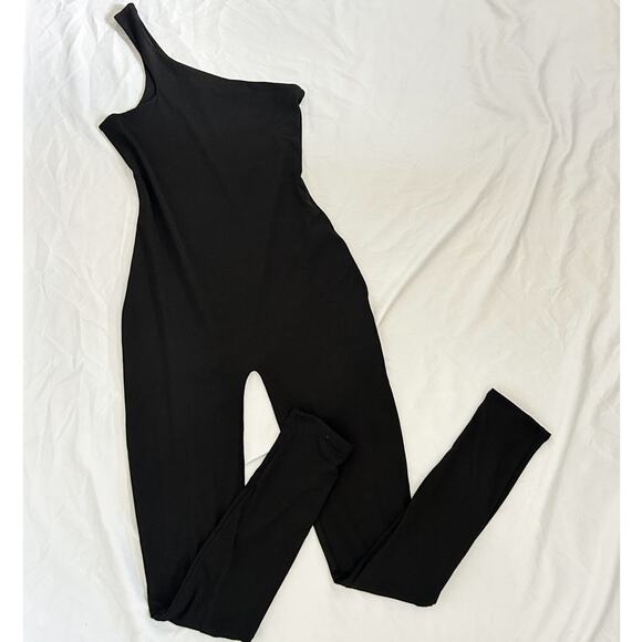 one sleeve bodysuit - Picture 1 of 4